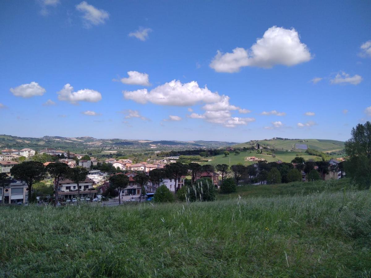 Casa Borgo Fonte Villa Castelleone di Suasa ภายนอก รูปภาพ