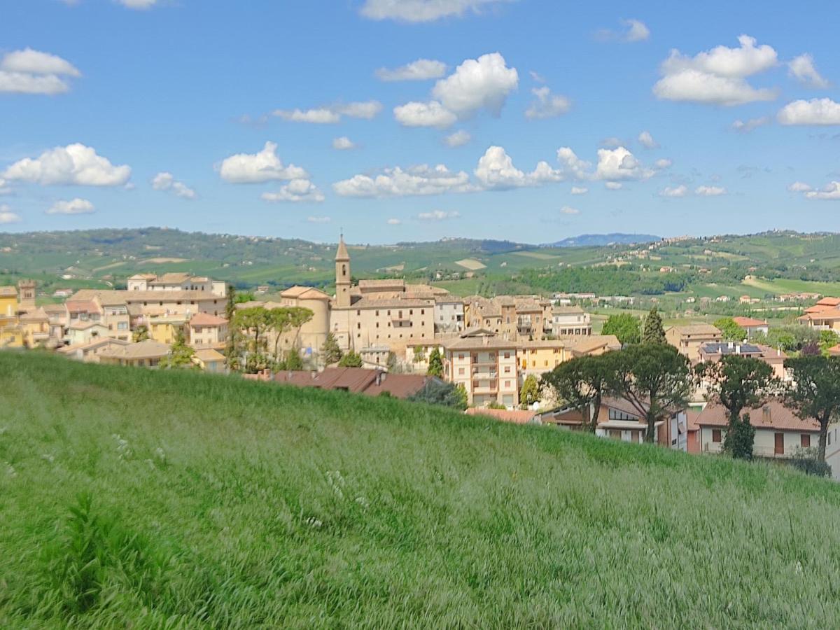 Casa Borgo Fonte Villa Castelleone di Suasa ภายนอก รูปภาพ